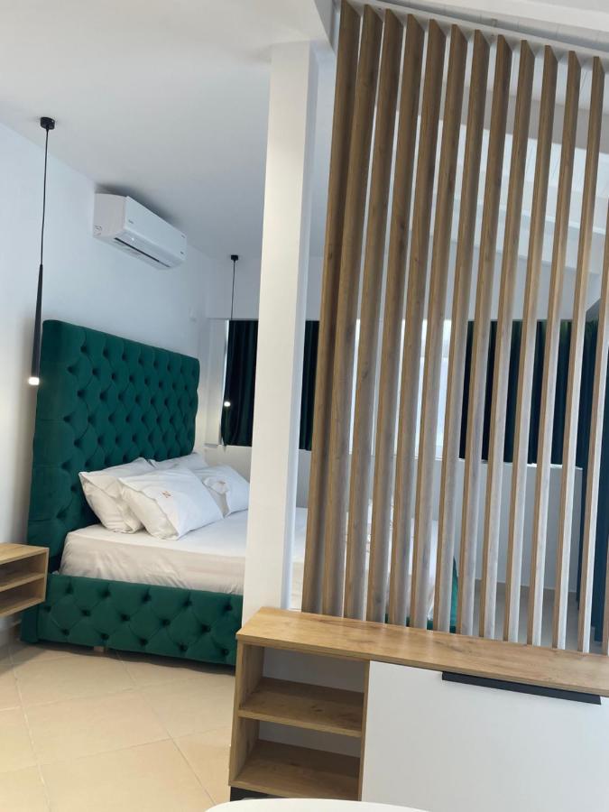 Qeparo Napolon Complex Hotell Exteriör bild