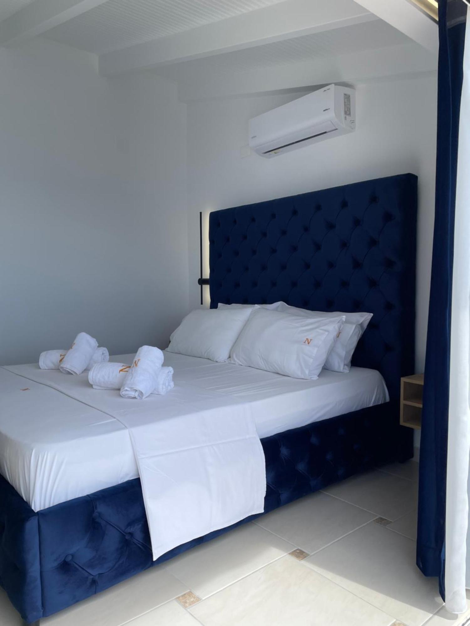 Qeparo Napolon Complex Hotell Exteriör bild